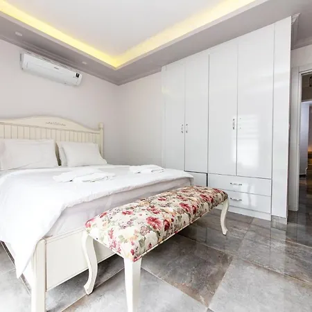 Sea Apartment